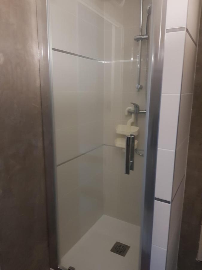 Studio Climatise Classe 2 Dans Marina Proche Mer Et Etang - Lit Wifi Fibre Et Parking Prive 세테 외부 사진
